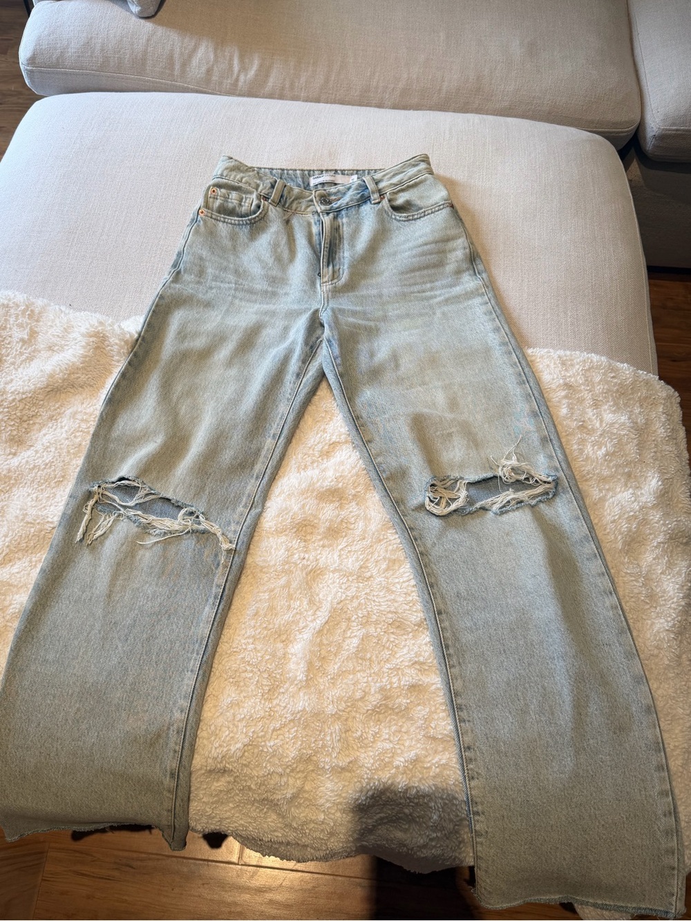 Garage denim Light Wash Distressed Women’s Jeans